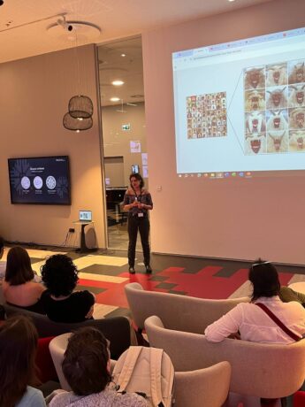 Egyetemista óra a Jelenarchívummal idegen nyelven - Hurrá dolgozunk! Ki a tanteremből