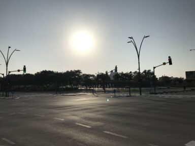 Desert heat and city lights - 2025-05-19 18:21 - Lapin Alex