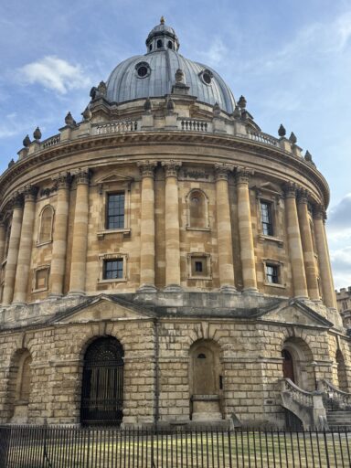 Steps Through History. Oxford - 2025-10-14 22:42 - Belova Vlada