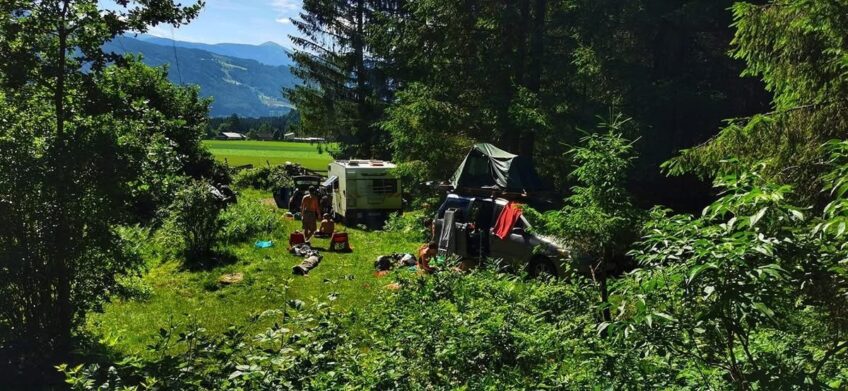 Zillertal avagy az Alpok lábainál kis sziklákon