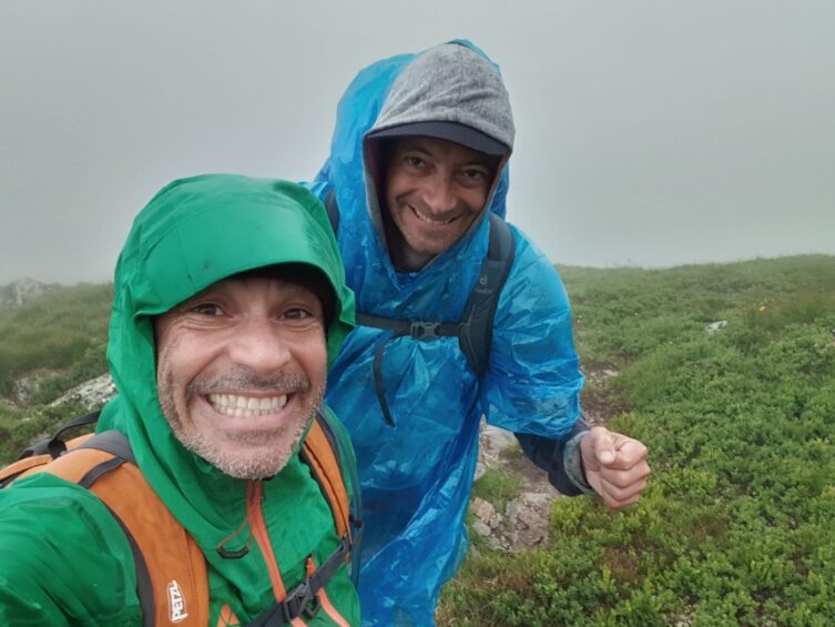 Zillertal avagy az Alpok lábainál kis sziklákon