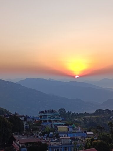 Nap Nepálban - 2025-12-02 16:05 - Csákvári Erzsébet