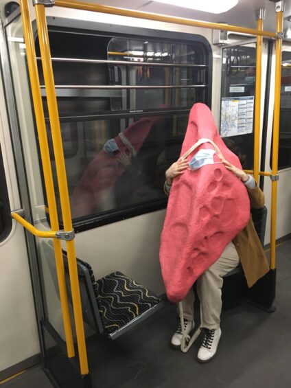 Papírpép útitársak